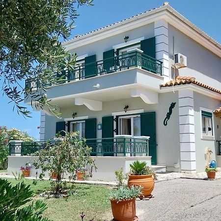 Villa Gecko, Arillas Kavvadades Bagian luar foto