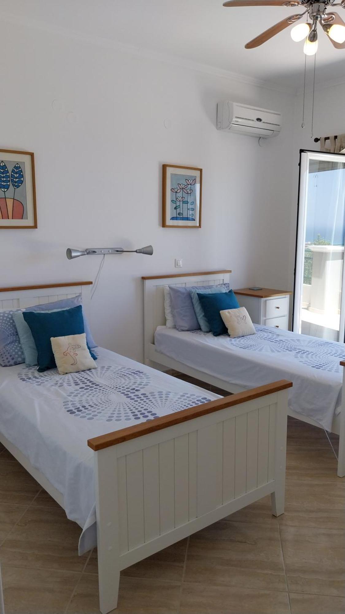 Villa Gecko, Arillas Kavvadades Bagian luar foto